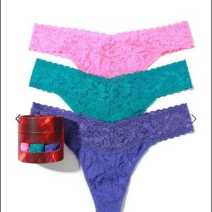 Hanky Panky - Holiday 3 Pack Signature Lace Original Rise Thongs